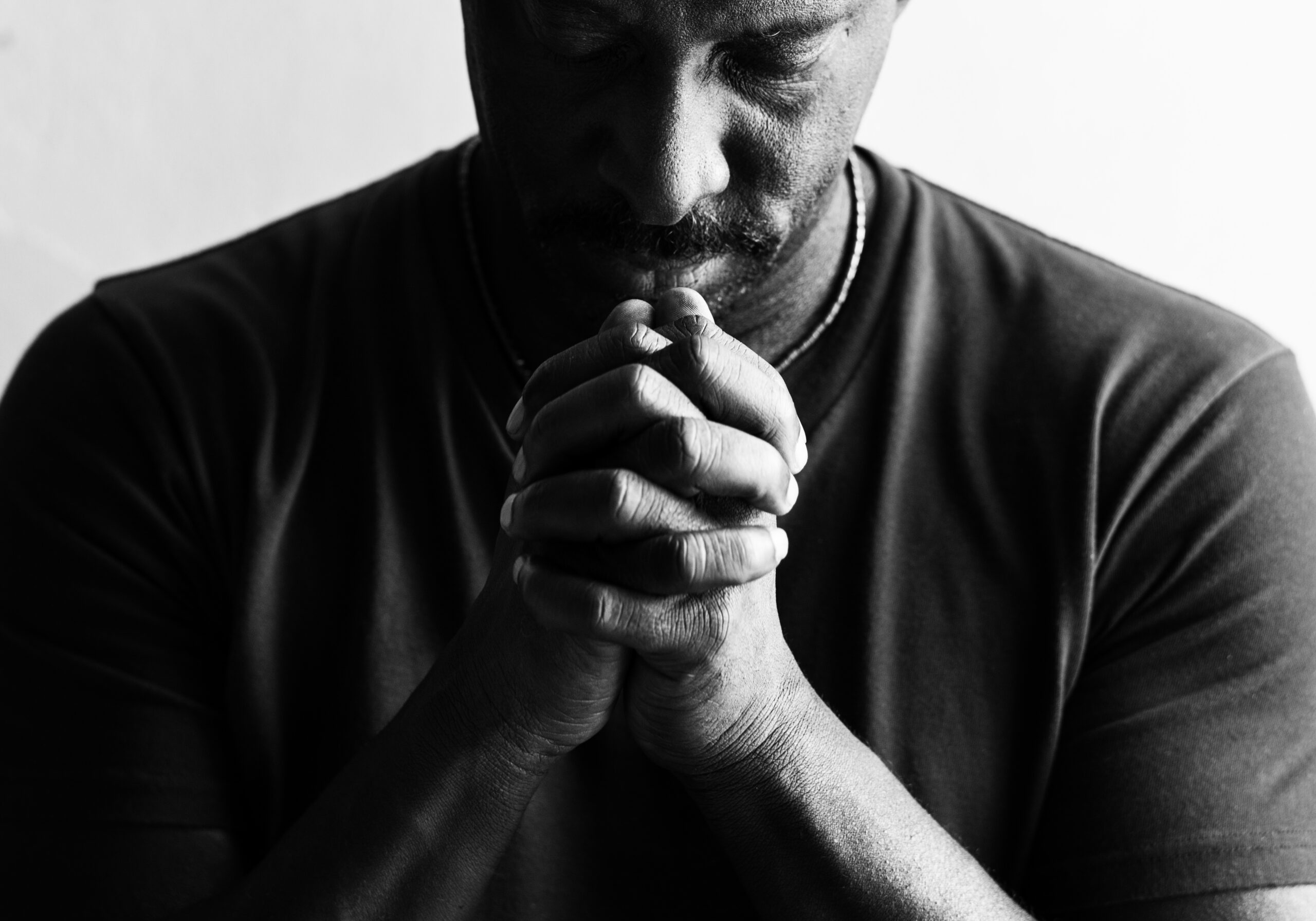 8 Things That Hinder Prayer